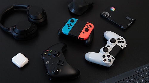 Console gaming picture